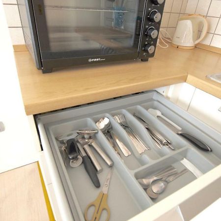 Interno 77: Sunny Apartment with Fast Fiber Internet for Couples Trento Exterior photo